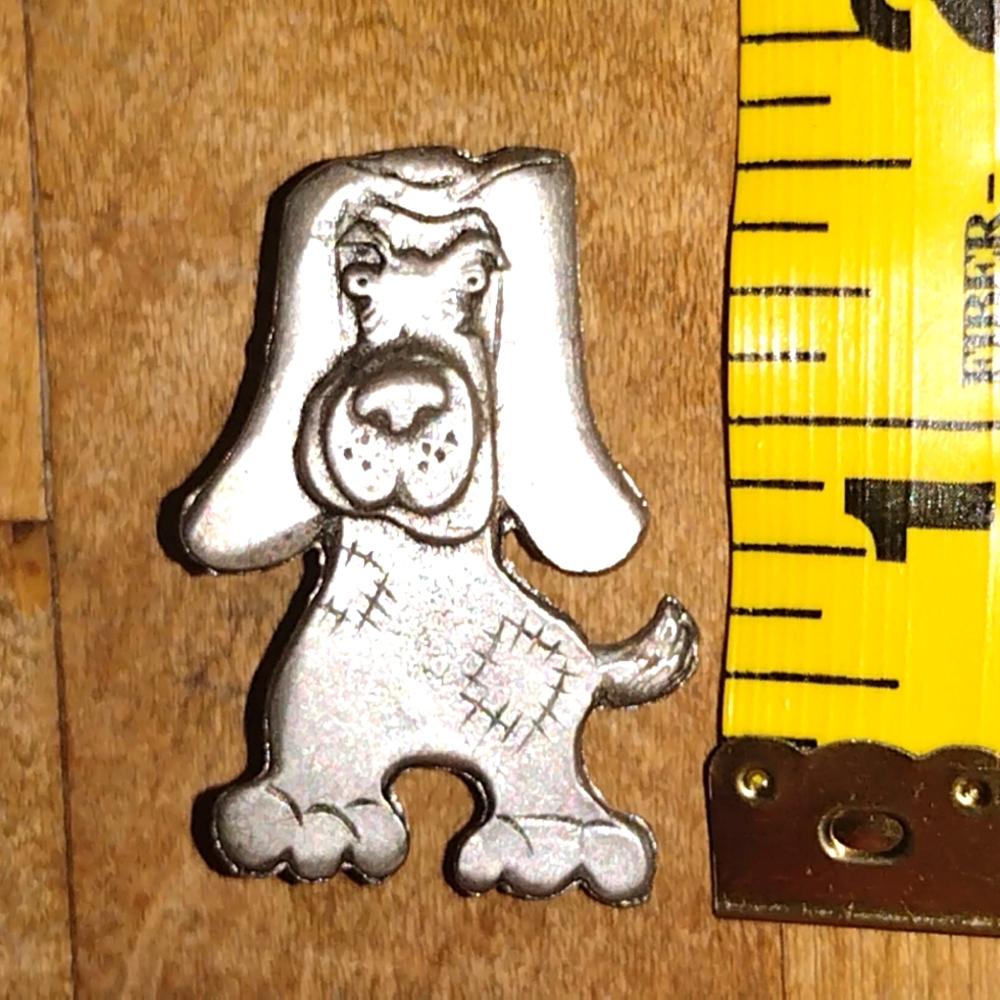 Vintage Metzke Doggie Pin 1.5" Pewter